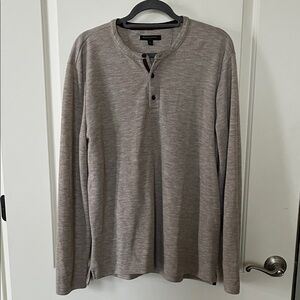 Banana Republic Cream and Brown Knit long sleeve Top Men’s XL